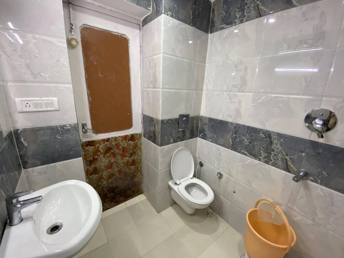 Hotel Rama Palace Katra  Ngoại thất bức ảnh